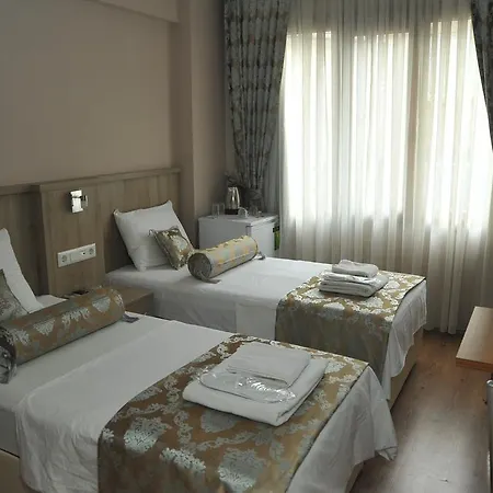 Hotel Serra Boutique 3*