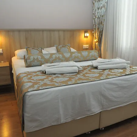 Ξενοδοχείο Serra Boutique 3*