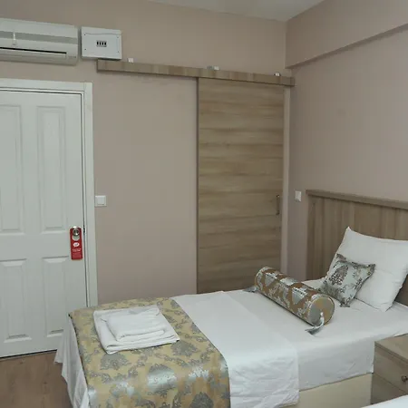 Hotel Serra Boutique 3*