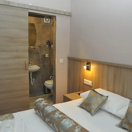 Hotel Serra Boutique 3*