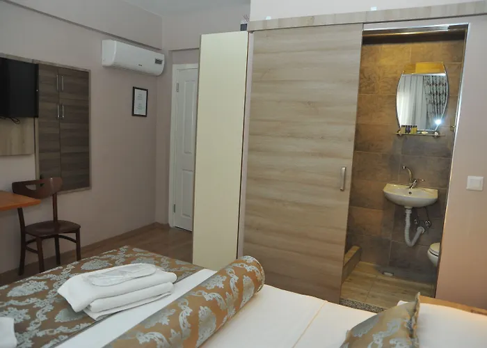 Serra Boutique מלון 3*