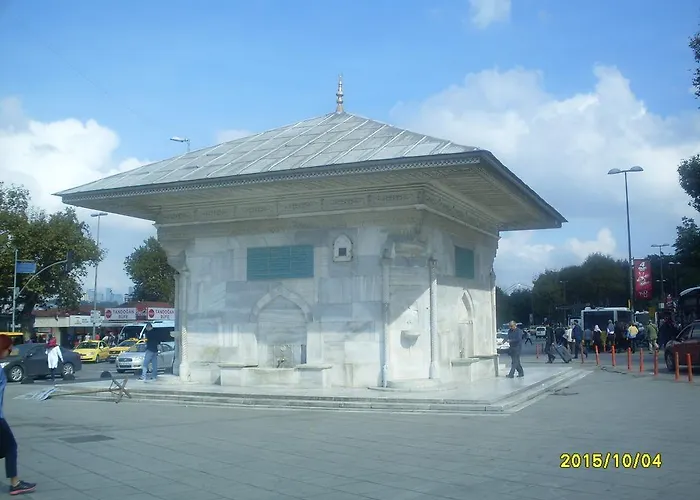 מלון Serra Boutique