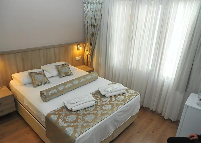 מלון Serra Boutique