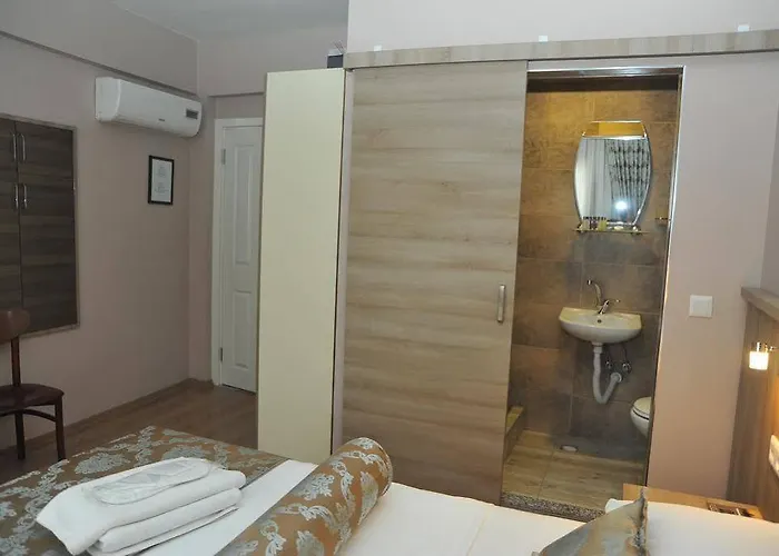 Serra Boutique מלון 3*